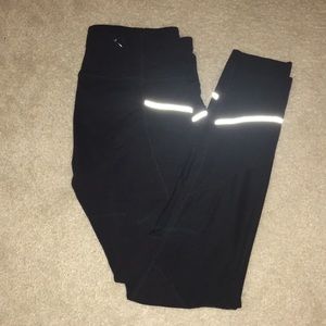 Athleta 7/8 Length Leggings